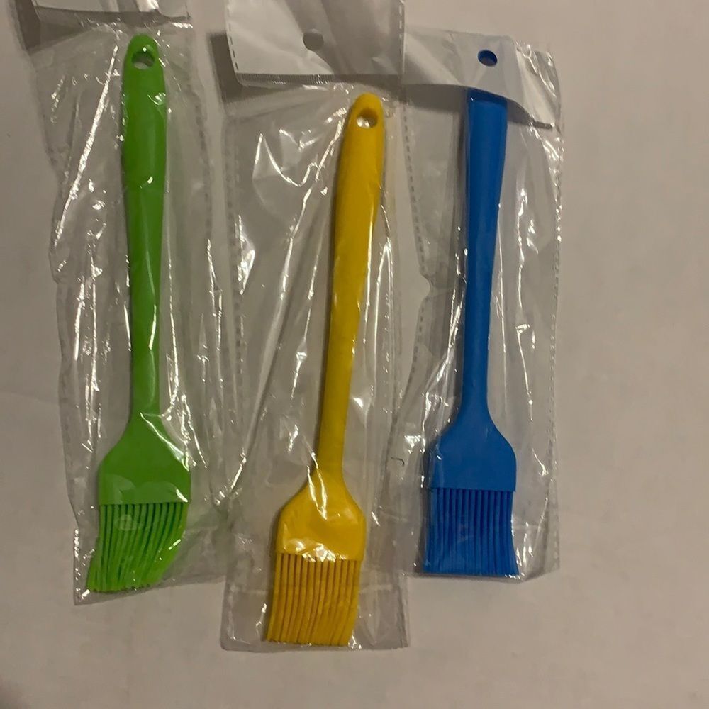Set of three silicone basting brushes. Heat resistant